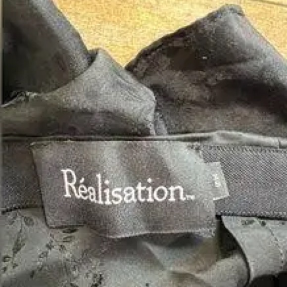 Realization par cookies skirt in black - retails for $165 new without tags - Picture 3 of 4